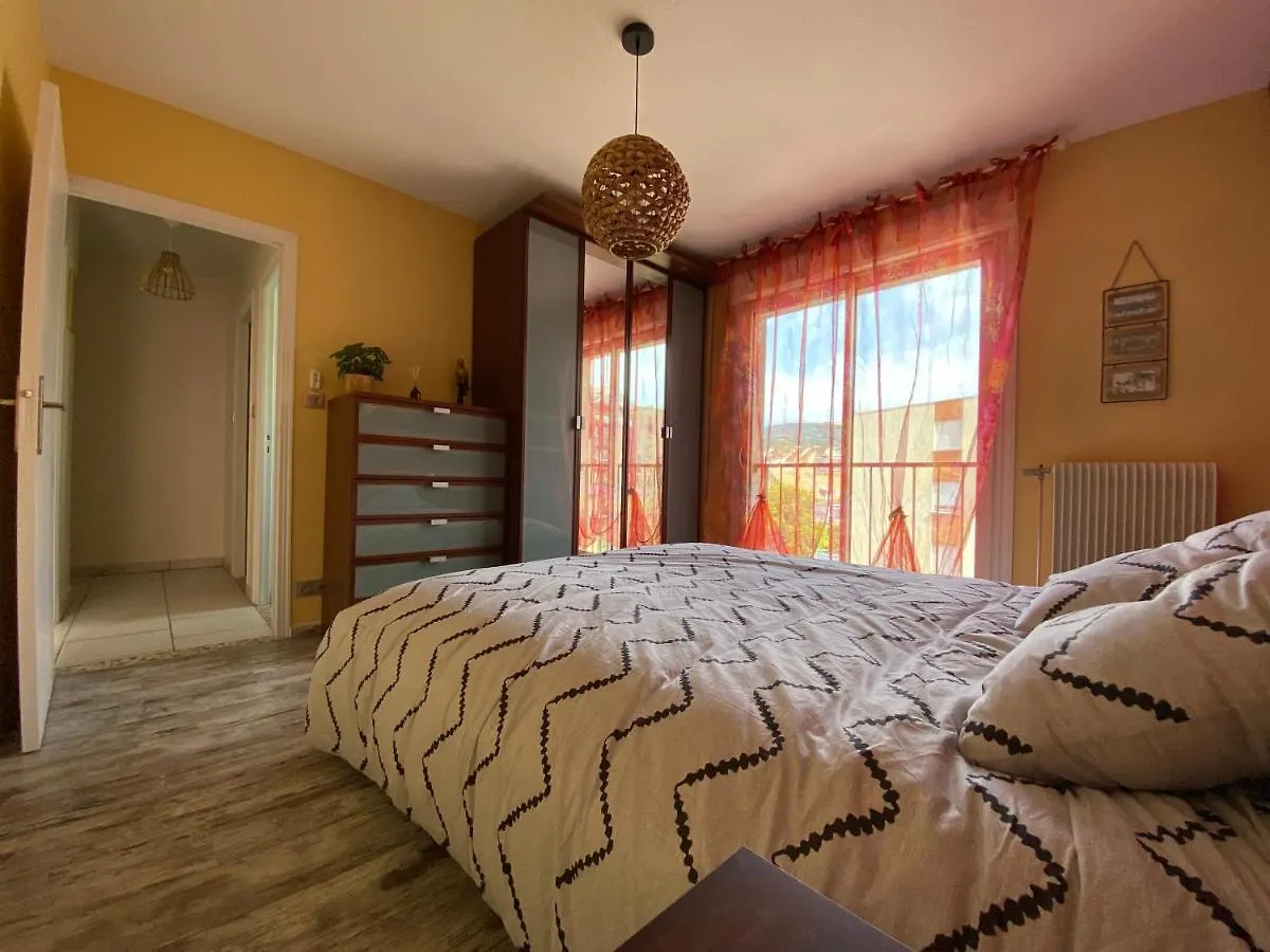 Appartement Decouvrez Le Charme Au Coeur De Gap 0*,  France